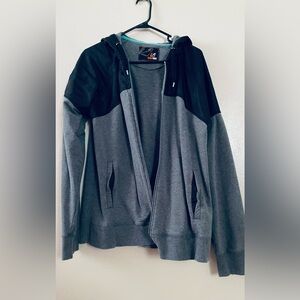 Men's Black and Gray Jacket